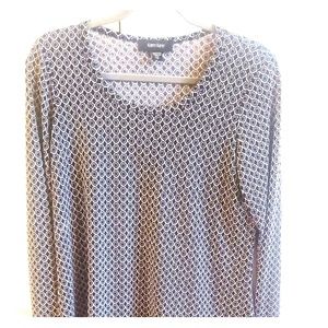 Xs Karen Kane LS black white printed blouse